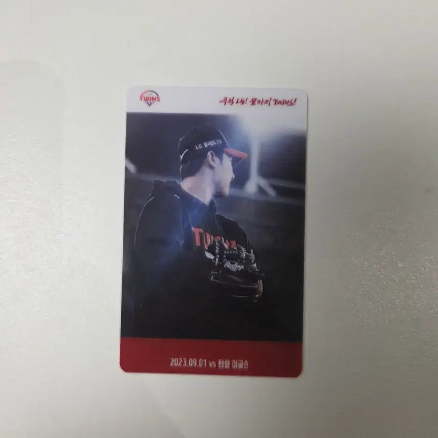 [BUNJANG] LG Twins Lee Jung-yong 2023 Special Photocard / LG 트윈스 이정용 선수 2023 스페셜 포토카드