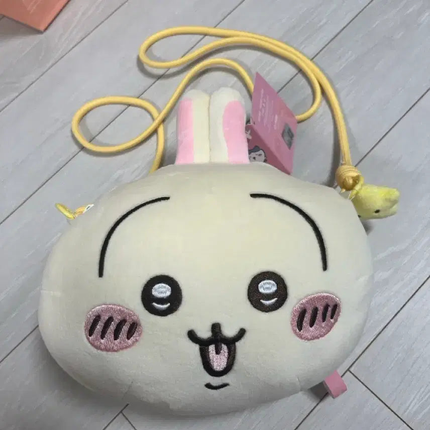 [BUNJANG] Chiikawa Usagi Crossbody Bag / 치이카와 우사기 크로스백