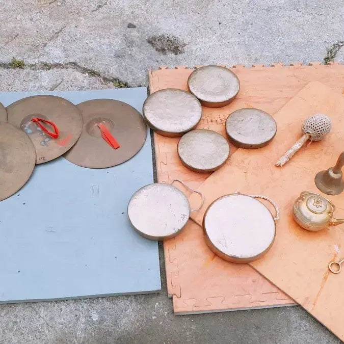 [BUNJANG] Brass Cymbals, Kkwaenggwari, Bell, Auction Bell / 방짜 심벌즈 꽹가리 방울종 경매종