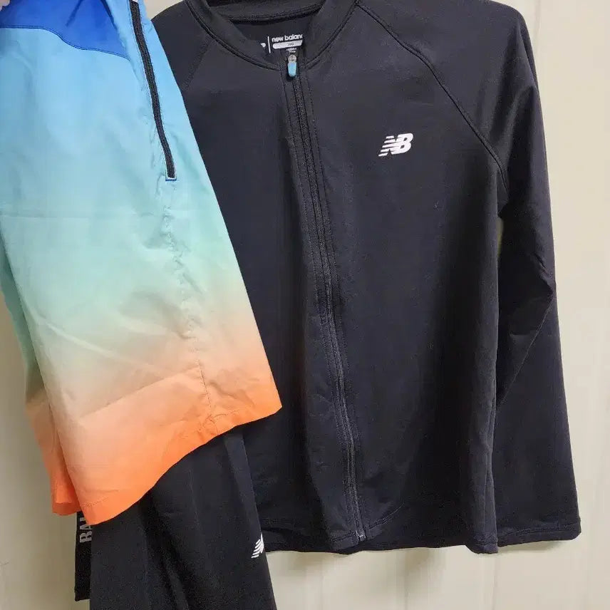 [BUNJANG] New Balance Black Kids Rash Guard Set 160 / 뉴발란스 블랙 수영복 래쉬가드 상하의 세트 160