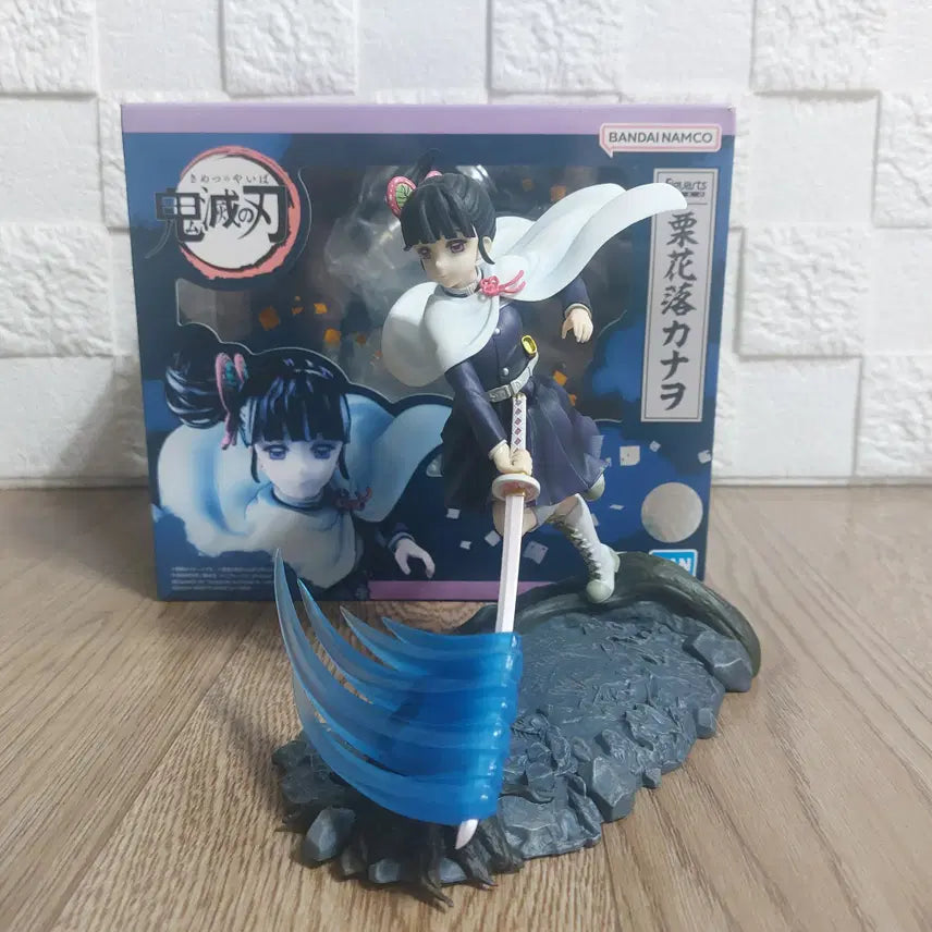[BUNJANG] Demon Slayer Kanao Tsuyuri Figurine / 귀멸의 칼날 아츠제로 츠유리 카나오 피규어