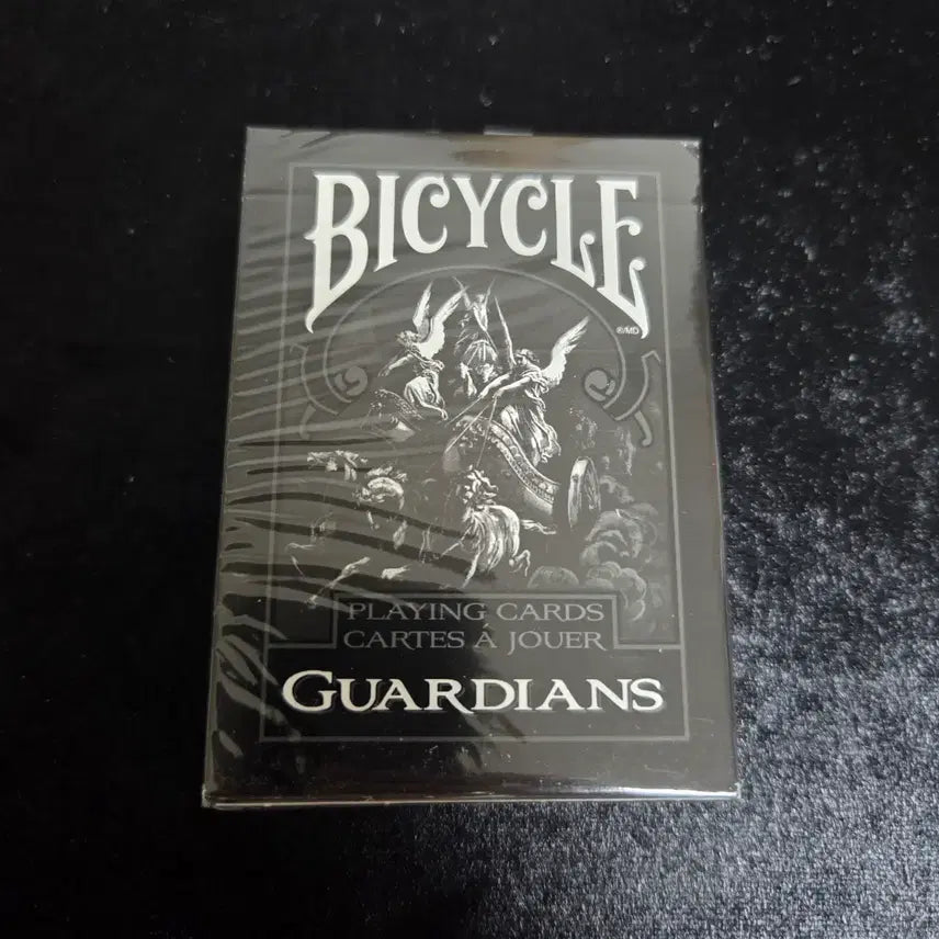 [BUNJANG] Bicycle Guardian Playing Cards (Sealed) / 마술 플레잉 카드 가디언 미개봉