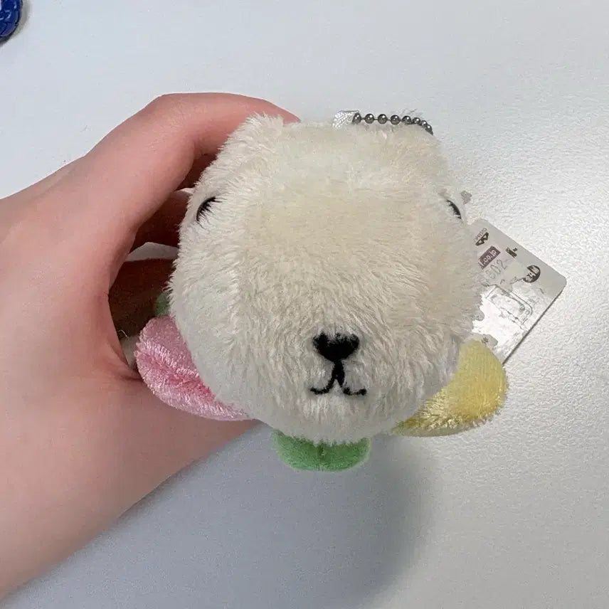 [BUNJANG] Capybara Flower Cushion Plush Keychain / 고전 카피바라상 꽃방석 인형 키링