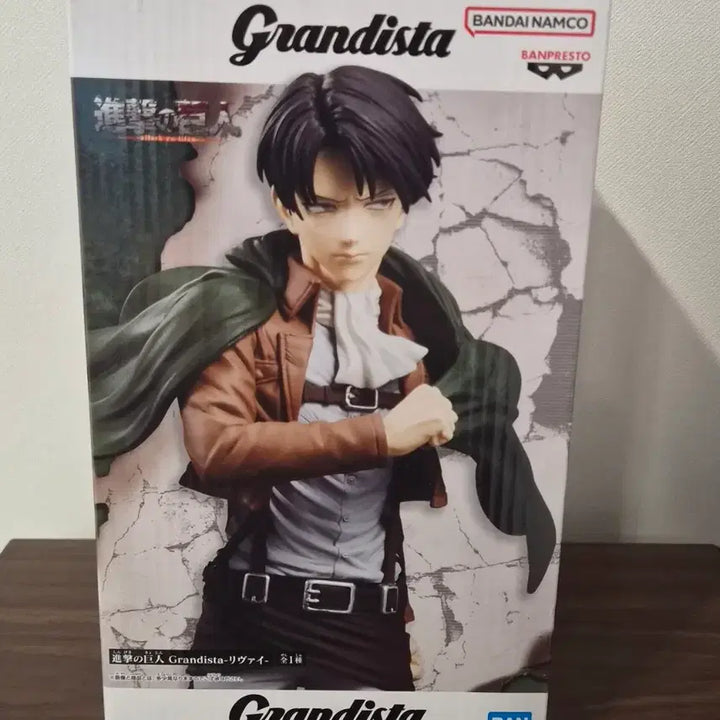 [BUNJANG] Bandai Attack on Titan Levi Figure (Sealed) / (미개봉) 반다이 진격의거인 리바이  피규어 / 인형 가챠 제일복권