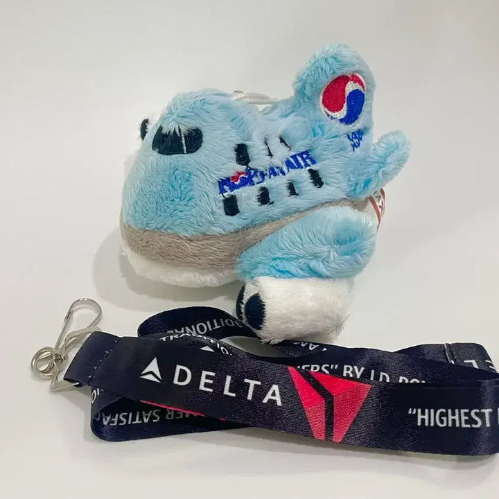 [BUNJANG] Delta Airlines &amp; Korean Air Merchandise Bundle / 델타항공 대한항공 굿즈 세트 일괄