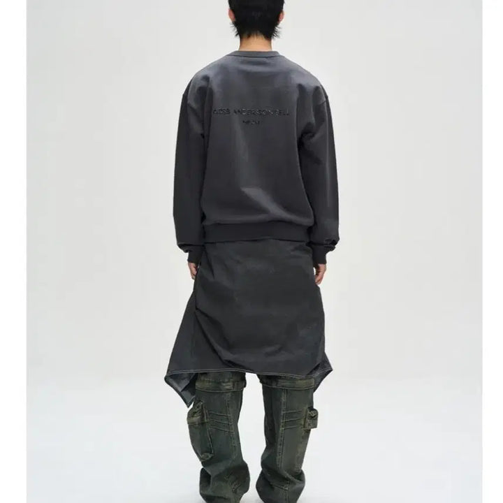 [BUNJANG] Andersson Bell Stool Patch Logo Print Sweatshirt L / 앤더슨벨  스툴 패치 로고  프린트  스웻셔츠  L