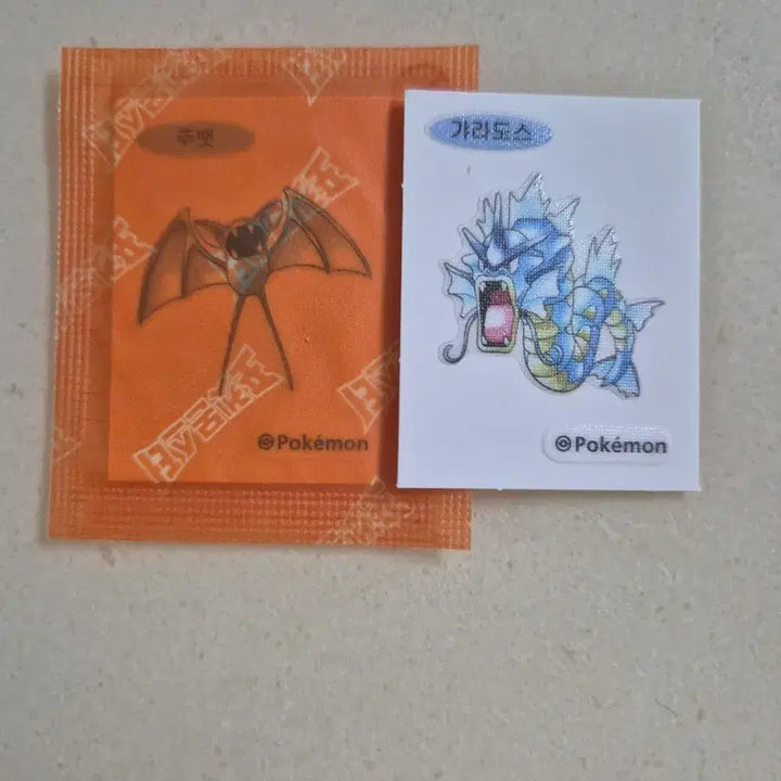 [BUNJANG] Pokemon 30th Anniversary Sticker Set: Zubat / Gyarados / 포켓몬 30주년 띠부띠부씰 주뱃/갸라도스