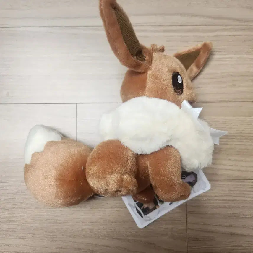 [BUNJANG] Pokemon Eevee High Five Collection Plush Doll / 이브이 포켓몬 하이파이브 컬렉션 봉제 인형 서울숲 포레스트 팝업 이브이즈