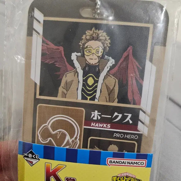 [BUNJANG] My Hero Academia Hawks Card Holder, Acrylic Charm Keychain, and Card Set (Sealed) / 미개봉) 나히아 제일복권 호크스 카드홀더 + 아크릴 참 키링+ 카드