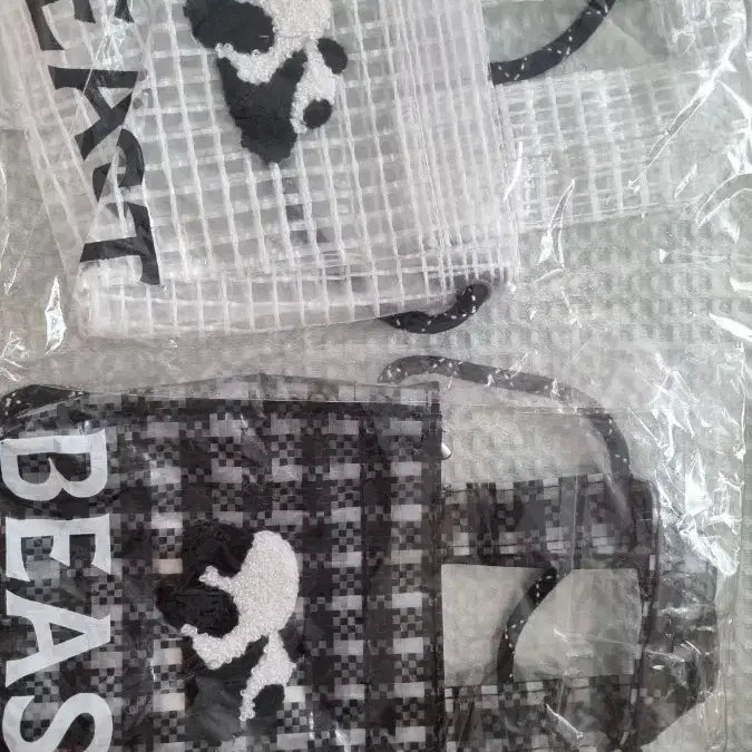 [BUNJANG] BEAST Panda PVC Bag Set (2 Types) / BEAST 판다 PVC 가방 2종 세트