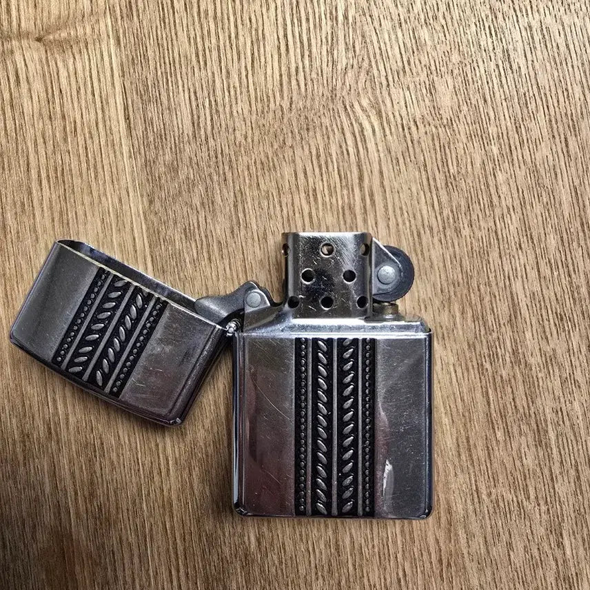 [BUNJANG] Vintage Silver Design Lighter / 빈티지 실버 디자인 라이터