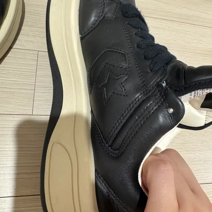 [BUNJANG] Converse x Darkshadow Turbo Weapon Low Black Sneakers / 컨버스 x 다크쉐도우 터보웨폰 로우 블랙 (260)