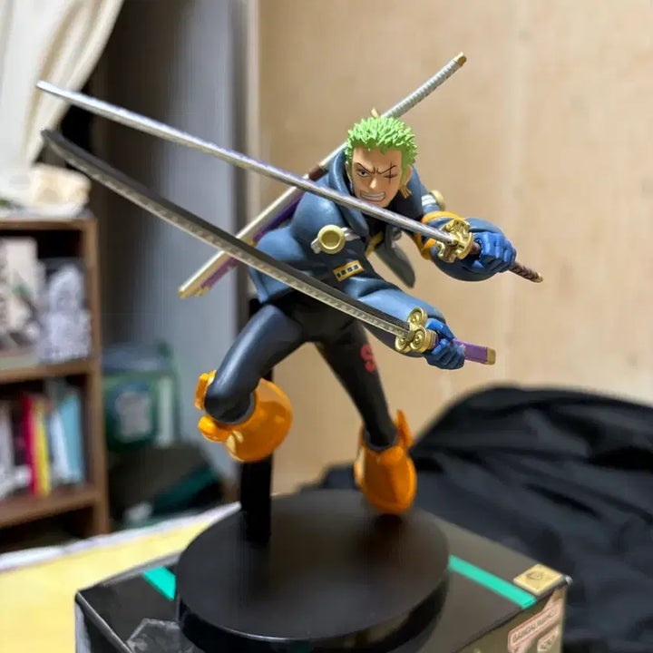 [BUNJANG] One Piece Zoro Figure / 원피스 조로 피규어