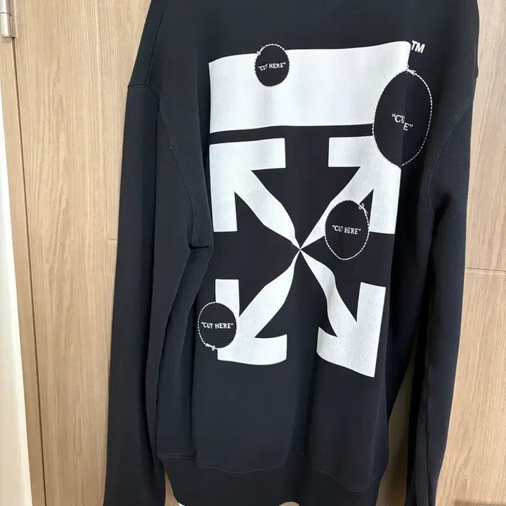 [BUNJANG] Off-White Black Sweatshirt T-Shirt / 오프화이트 블랙 맨투맨 티셔츠