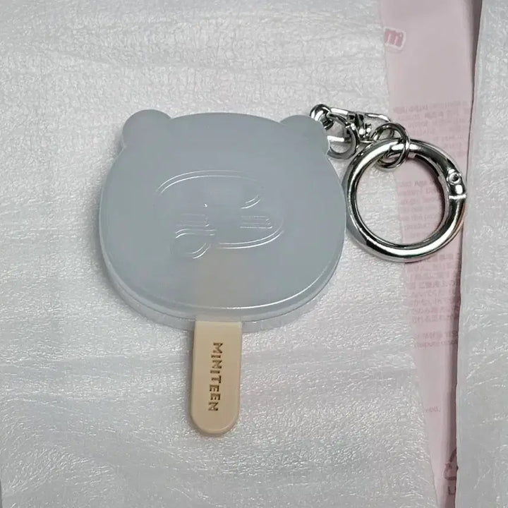 [BUNJANG] SEVENTEEN Minisoon Ice Cream Lucky Draw Keyring / 세븐틴 미니틴 논버 샤스미 아이스크림 럭드 키링 원가양도