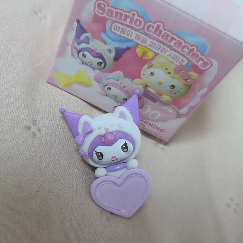 [BUNJANG] Sanrio Kuromi Hyper Cat Peekaboo Figure Series / 쿠로미 히퍼(산리오히퍼 야옹이 까꿍 피규어 시리즈)