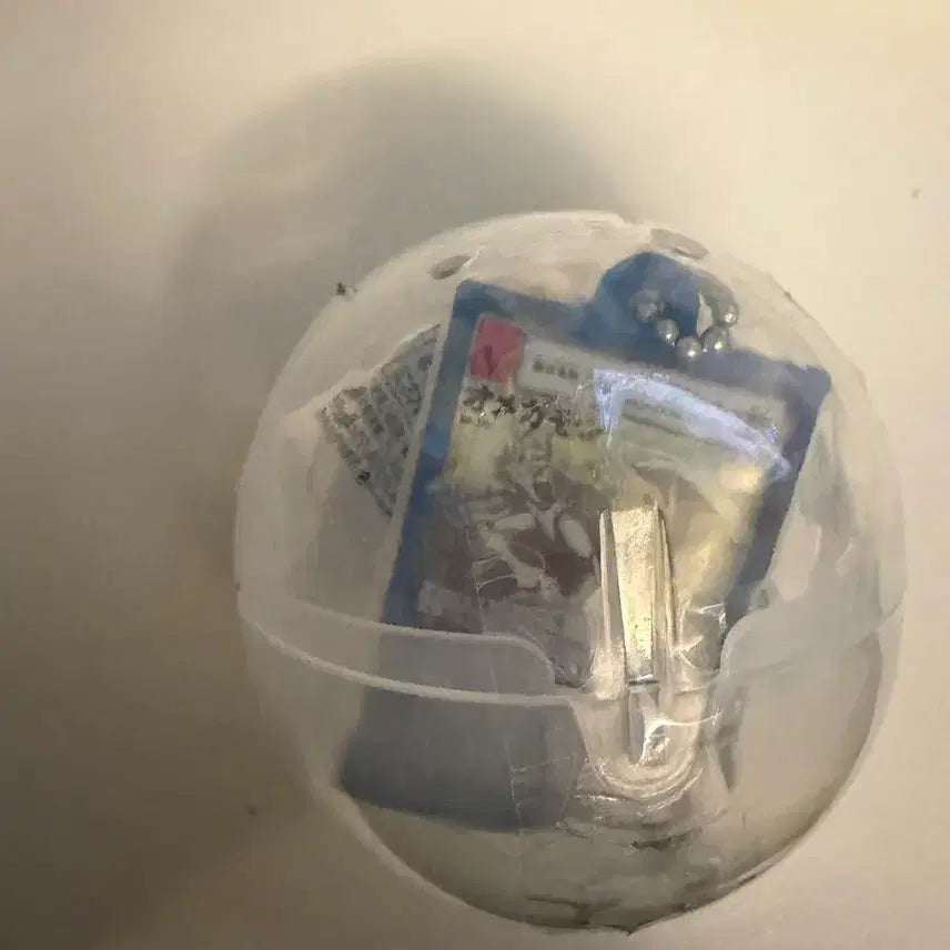 [BUNJANG] Digimon Card Keyring Gacha Omegamon / 디지몬 카드 키링 가챠 오메가몬