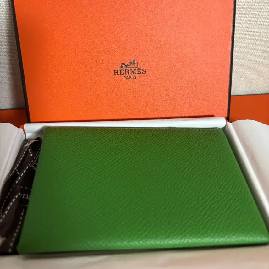 [BUNJANG] Hermès Calvi Duo Epsom Card Holder Vert Yucca / 에르메스 칼비 듀오 앱송 카드지갑 베르유카