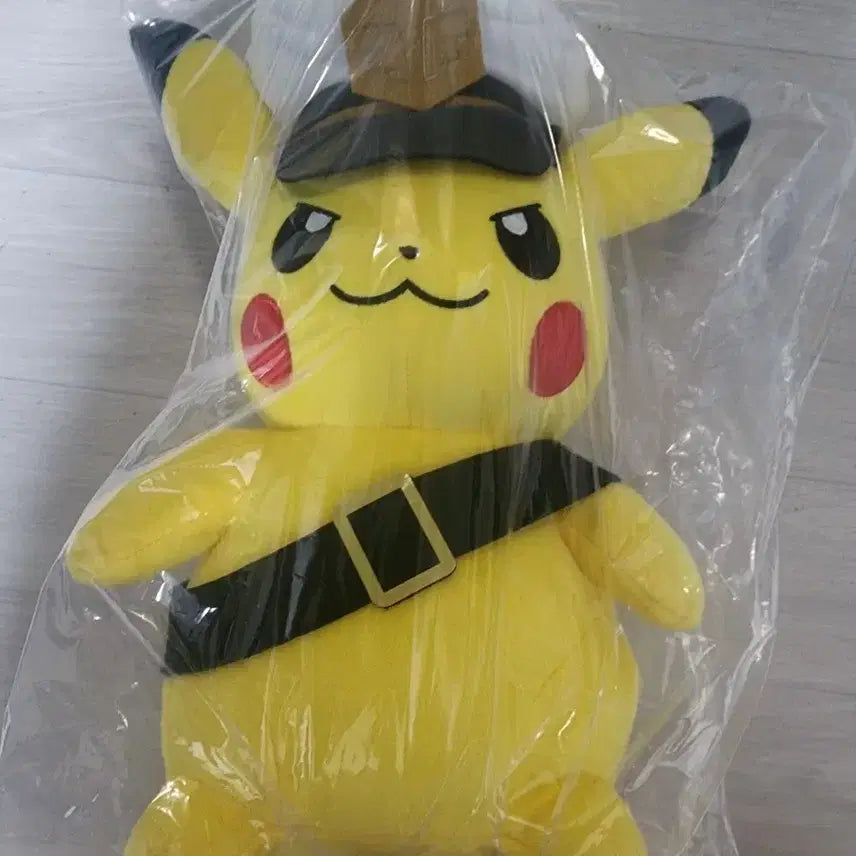 [BUNJANG] Banpresto Pokemon Captain Pikachu Plush Toy / 포켓몬스터 캡틴 피카츄 봉제인형