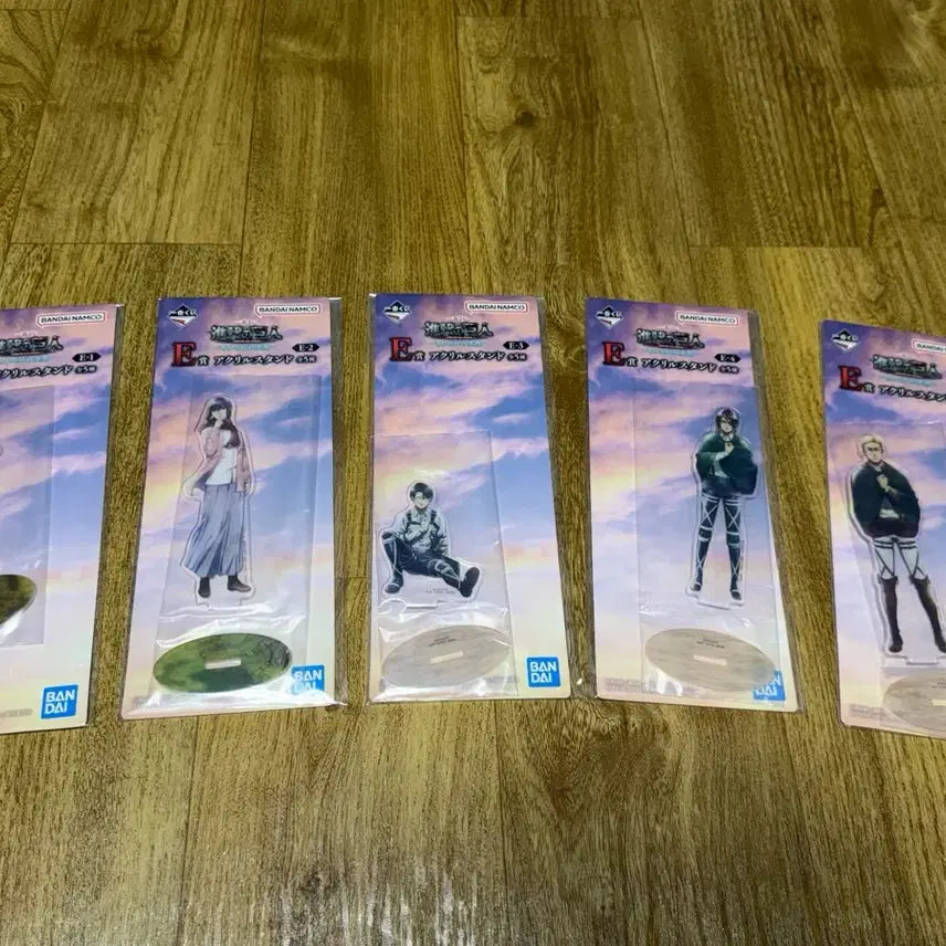 [BUNJANG] Attack on Titan Acrylic Stand E Prize Full Set (Sealed) / 최저가)진격의 거인 아크릴 스탠드 E상 풀세트 (미개봉)