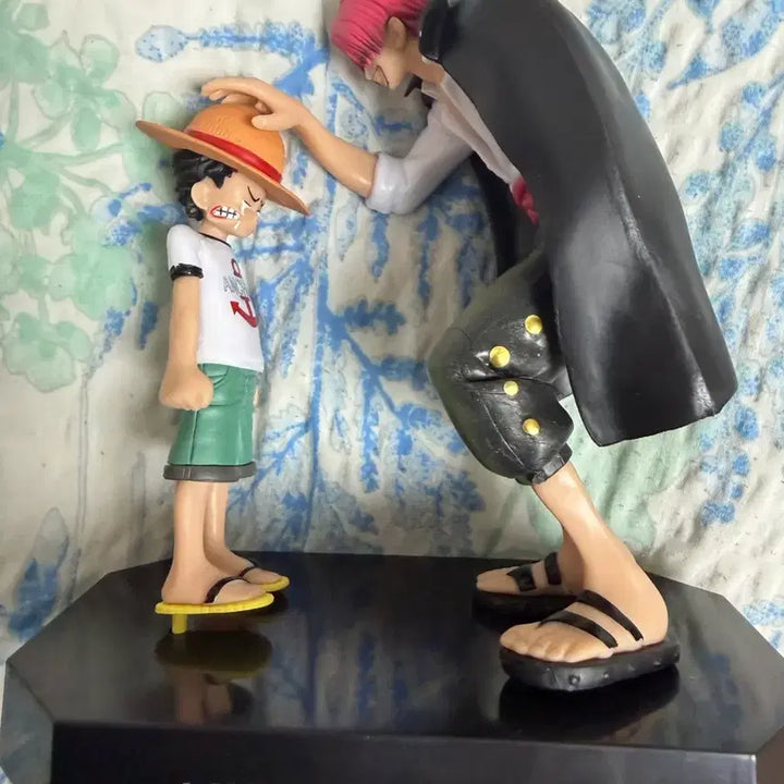 [BUNJANG] One Piece Shanks Luffy Hat Figure / 원피스 샹크스 루피 모자 피규어