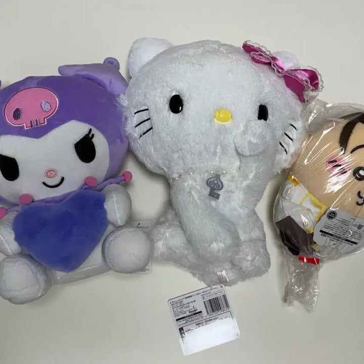 [BUNJANG] Sanrio Characters Prince Usagi, Charmmy Kitty, Kuromi Plush Dolls (Set of 3) / 챠미키티 30cm, 프린스 우사기, 그냥 쿠로미