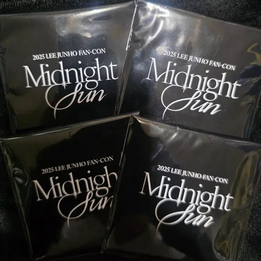 [BUNJANG] 2PM Junho "Paeng-Paeng" Acrylic Badge Full Set / 이준호 펭펭 아크릴 뱃지 드볼 세트