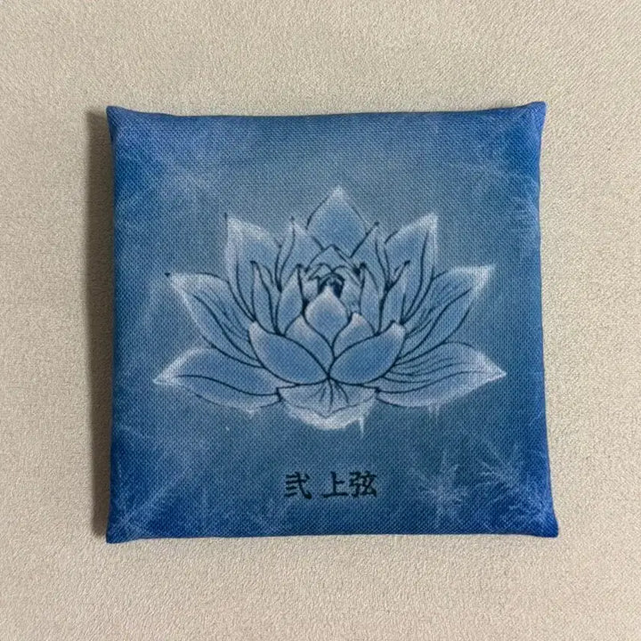 [BUNJANG] Demon Slayer Doma Lookup Handmade Cushion / 귀멸의칼날 도우마 룩업 수제 제작 방석