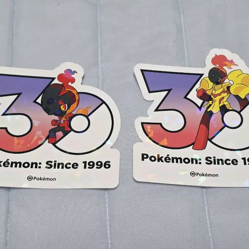[BUNJANG] Pokemon 30th Anniversary Logo Stickers (Carbon + Cadinarma) / 포켓몬 30주년 로고 스티커 카르본 + 카디나르마