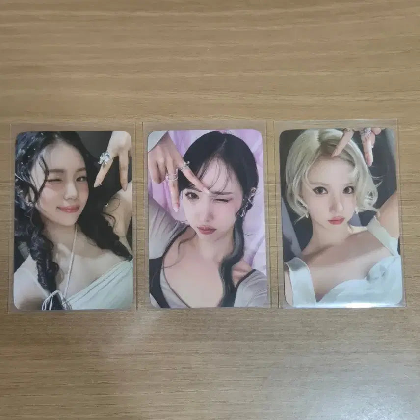 [BUNJANG] Viviz A Montage of ( ) Withmu POB Bundle Set / VIVIZ A Montage of ( ) 위드뮤 미공포 일괄 세트