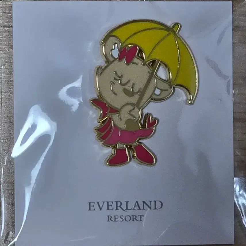 [BUNJANG] Everland Rain Badge New / 에버랜드 레인 뱃지 새상품