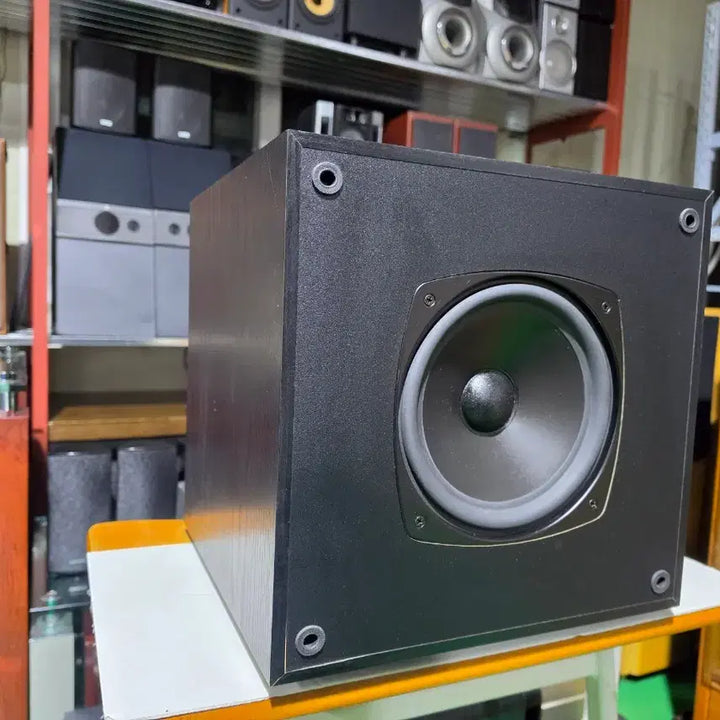 [BUNJANG] Boston Acoustics CR400 8-inch Active Subwoofer / 출력 150W Boston Acoustic CR400 액티브 서브우퍼
