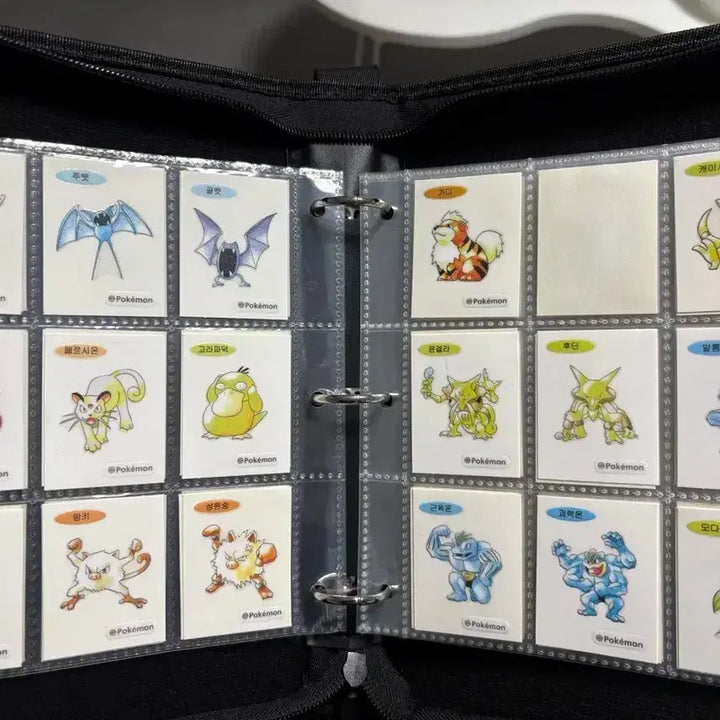 [BUNJANG] Pokemon 30th Anniversary Stickers (95 types) / 포켓몬 30주년 띠부실 95종