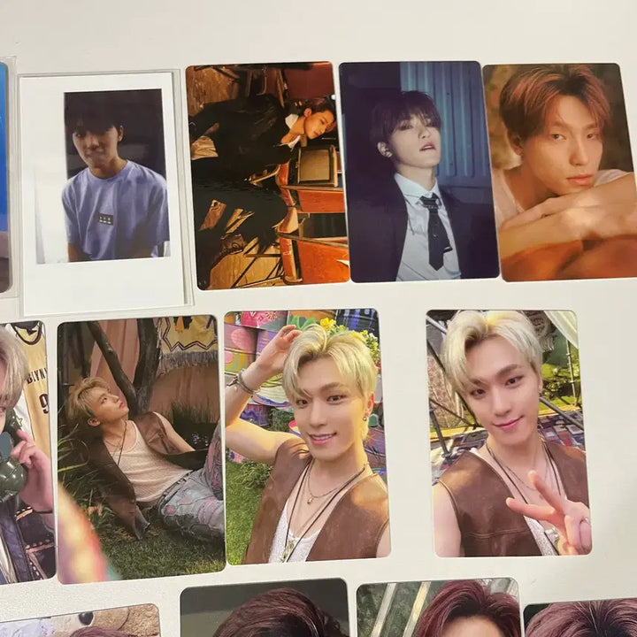 [BUNJANG] SEVENTEEN Dino Photocard, Badge, Lenticular, Carat Version Components / 세븐틴 디노 포카, 캔뱃지, 렌티큘러, 캐럿반 등 구성품