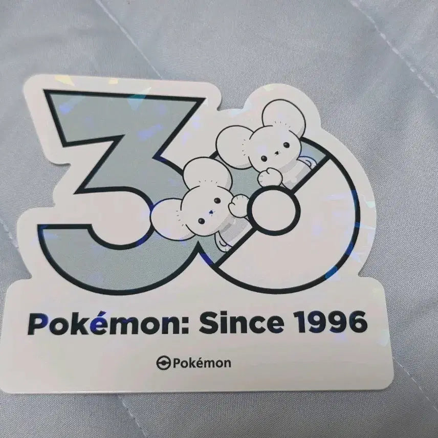 [BUNJANG] Pokemon 30th Anniversary Dwebble Hologram Sticker / 포켓몬 30주년 로고 스티커 두리쥐