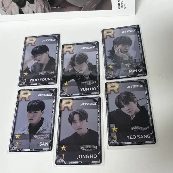 [BUNJANG] ATEEZ Toward the Light Photocard Set / 에이티즈 Toward the Light 포토카드 양도