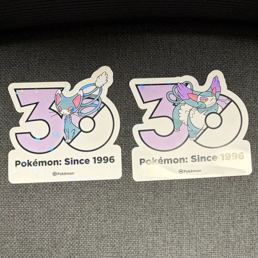 [BUNJANG] Pokemon 30th Anniversary Logo Sticker Set (Skitty, Delcatty) / 한국한정] 포켓몬 30주년 로고 스티커 나옹마 몬냥이 세트