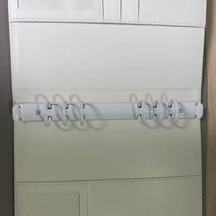 [BUNJANG] A5 Macaron Binder White Photocard Binder (2 Available) / A5 마카롱 바인더 흰색 포카바인더