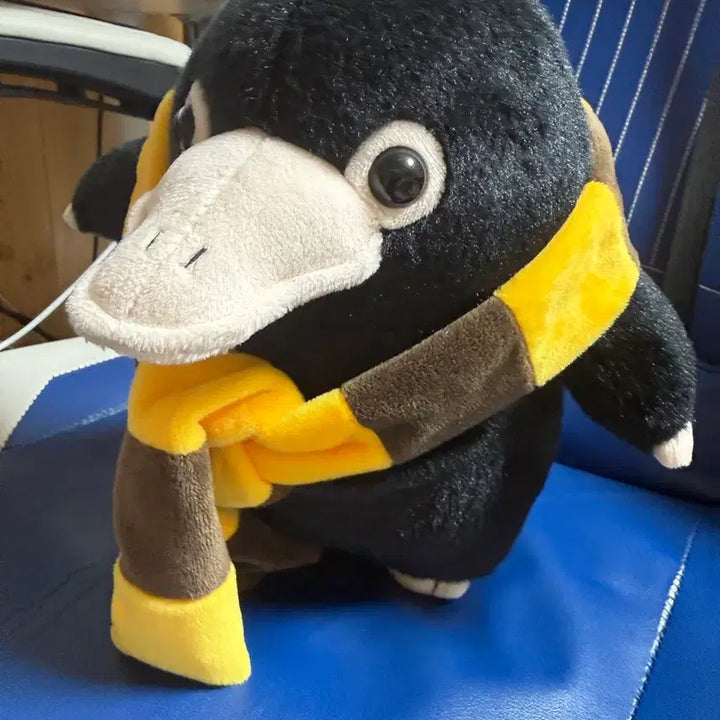 [BUNJANG] Fantastic Beasts Niffler Unofficial Plush Doll / 신동사 니플러 비공식 인형 팝니다