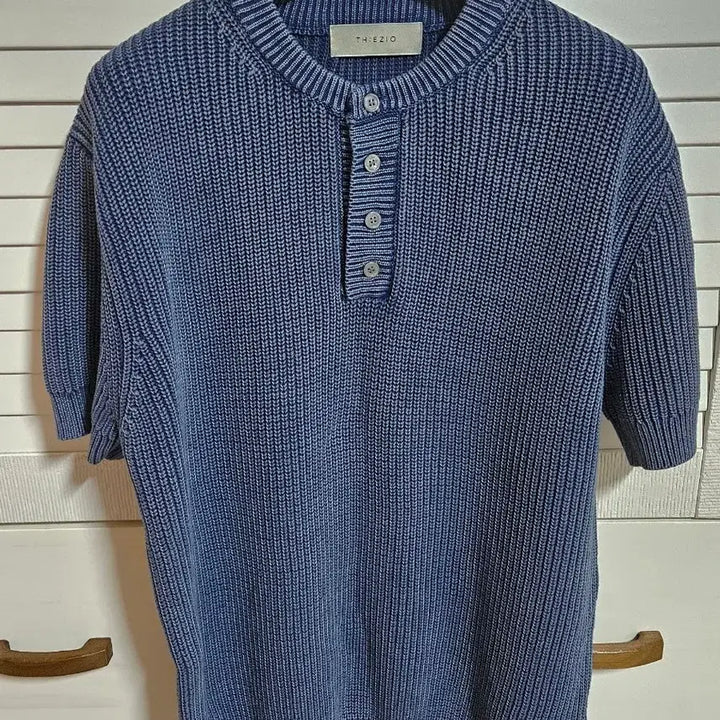[BUNJANG] THEZIO Garment Dyed Henleys Short Sleeve T-Shirt / THEZIO 가먼트 다잉 헨리넥 반팔
