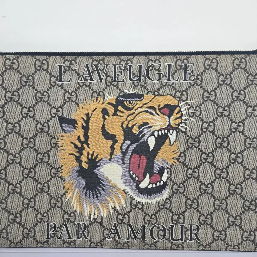[BUNJANG] Gucci GG Tiger Print Supreme Pouch / [OS]구찌 가방 클러치백 타이거