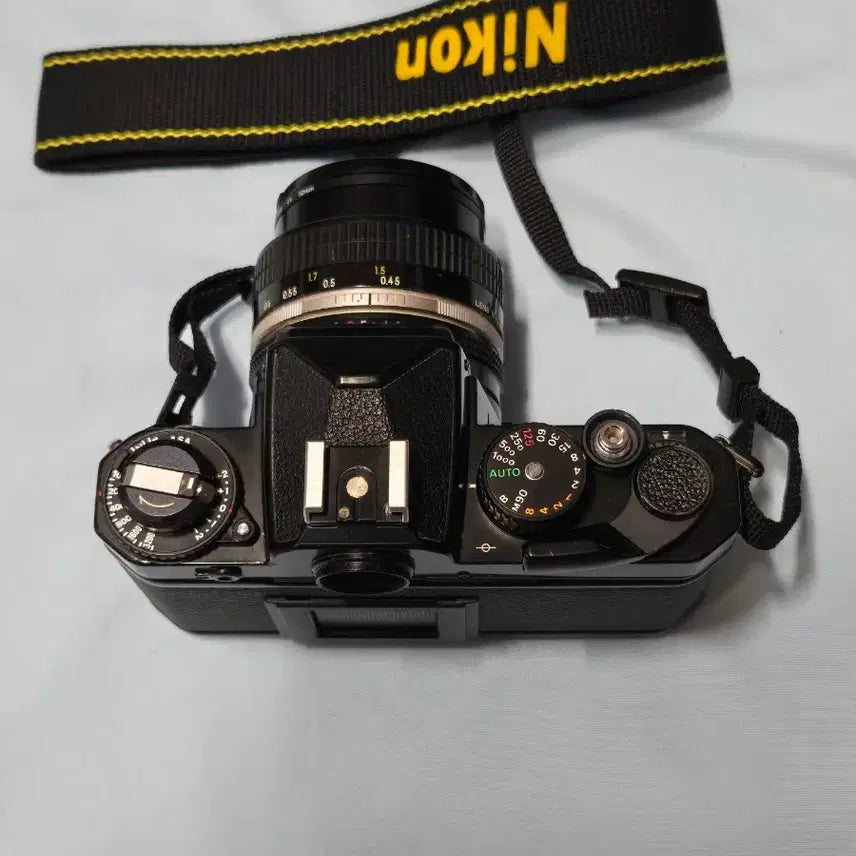 [BUNJANG] Nikon FE Black 35mm Film Camera with 50mm f/1.4 Lens / 니콘 FE BLACK 50mm1.4 필름카메라