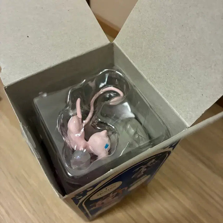 [BUNJANG] Pokemon Re-Ment Decorative Frame Collection 2 Mew Sealed / 포켓몬 리멘트 데코레이티브 프레임 컬렉션 2 뮤 미개봉