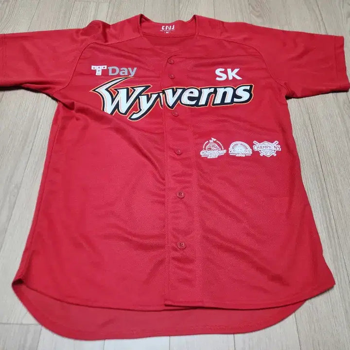 [BUNJANG] SK Wyverns Seojin-yong Number 22 Jersey Size 95 / SK 와이번스 22번 서진용 유니폼 사이즈 95 판매합니다.