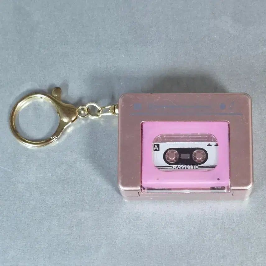 [BUNJANG] Cassette Tape Recorder Gacha Pink / 카세트테이프 녹음 가챠 핑크