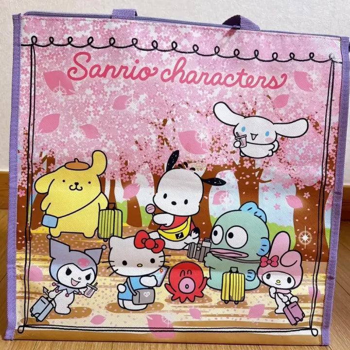 [BUNJANG] Sanrio Characters Cherry Blossom Shopping Bag / 산리오 캐릭터즈 벚꽃 타포린백