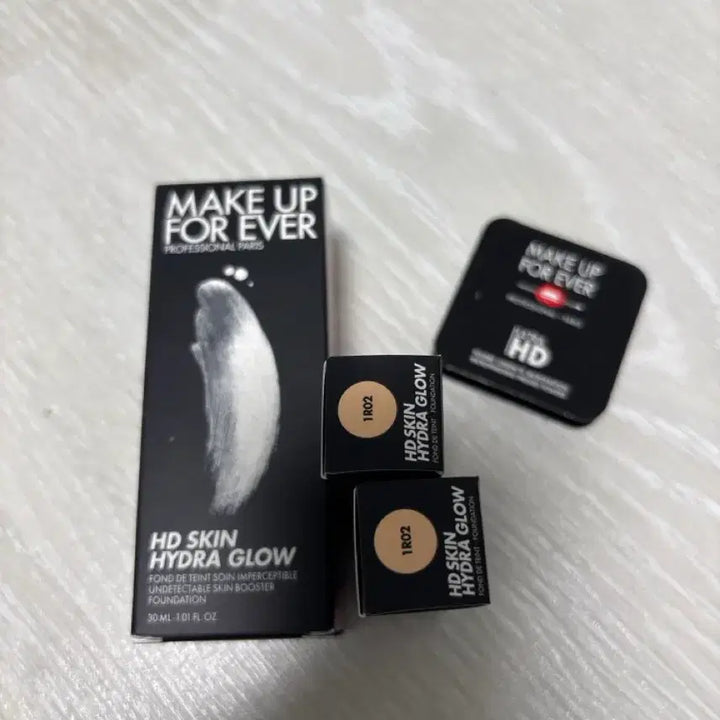 [SOLD OUT] (샘플 포함) 메이크업 포에버 HD스킨 파운데이션 하이드라글로우 1R02