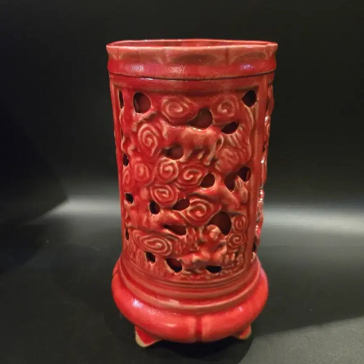 [BUNJANG] Siyo Translucent Carving Script Dragon Pattern Pencil Case / 시요 투각 서수문 사족 필통