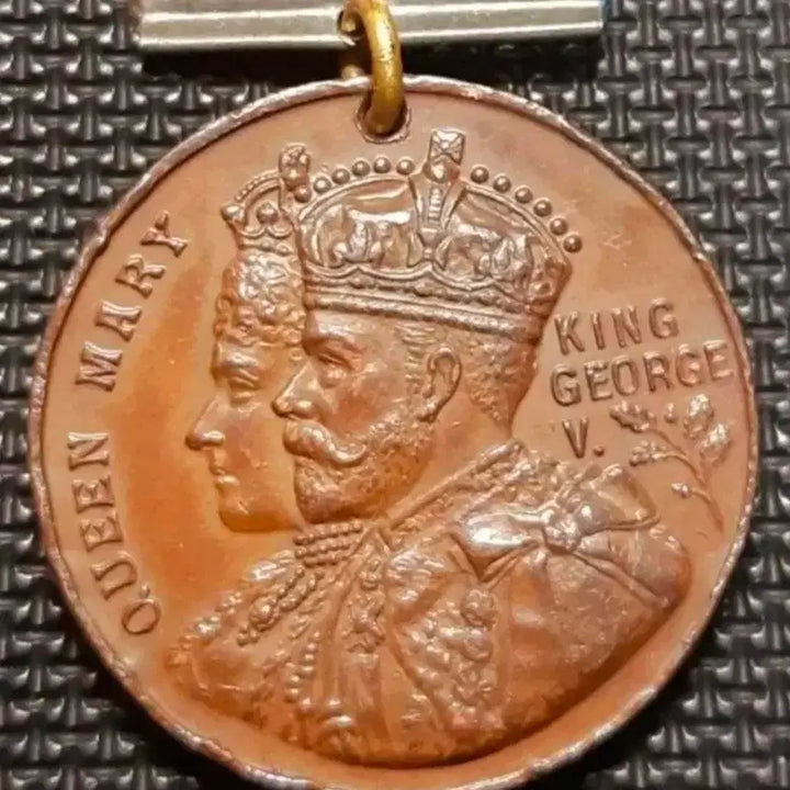 [BUNJANG] Rare British 1913 King George V &amp; Queen Mary Medal / 희귀 영국 1913년 조지5세&amp;메리퀸 메달. 외국주화 동전 주화 화폐