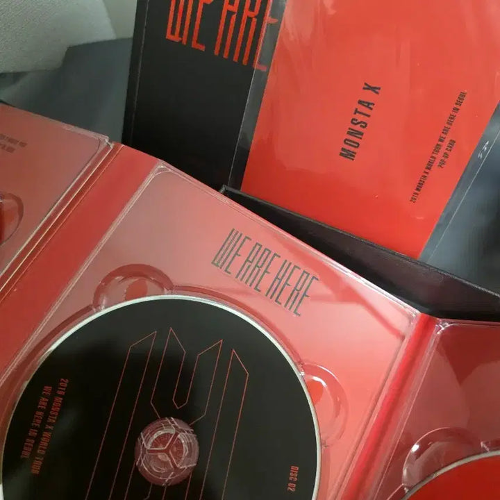 [BUNJANG] MONSTA X WE ARE HERE DVD + Kino Bundle Set / 몬스타엑스 위아히어 디비디+키노